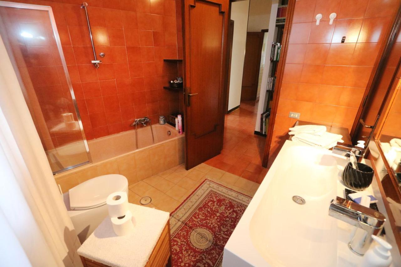 Bari Suite Apartment Barone 12 Free Parking Exterior photo