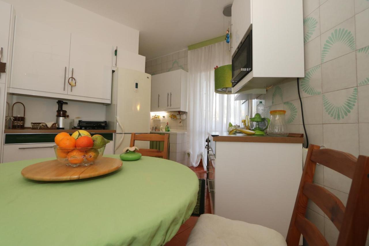 Bari Suite Apartment Barone 12 Free Parking Exterior photo